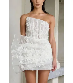 Eliya The Label Azaria Dress White Size S / AU 8 for rent on The Volte - image 2