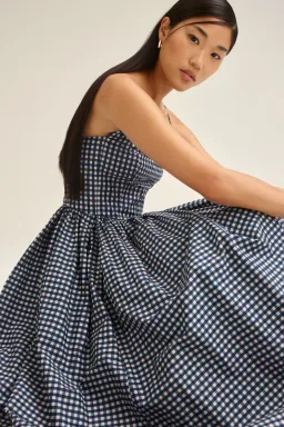 Scanlan Theodore Gingham Print Ballerina Dress Navy Shell Size 6 for rent on The Volte - image 2