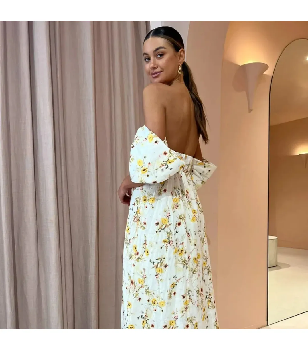 Issy Circles Dress in Yellow Poppy Size AU 6 for rent on The Volte - main image