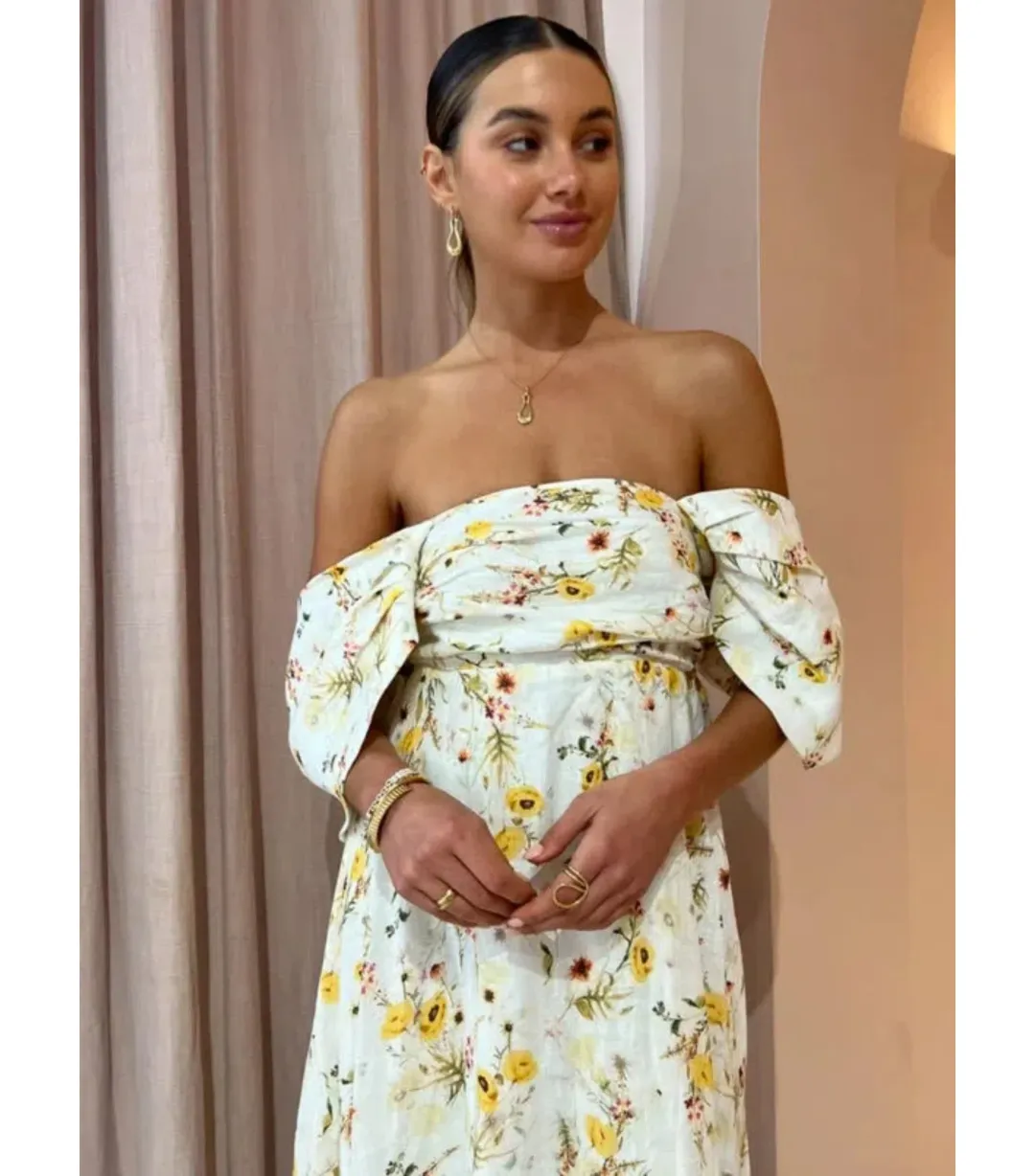 Issy Circles Dress in Yellow Poppy Size AU 6 for rent on The Volte - main image