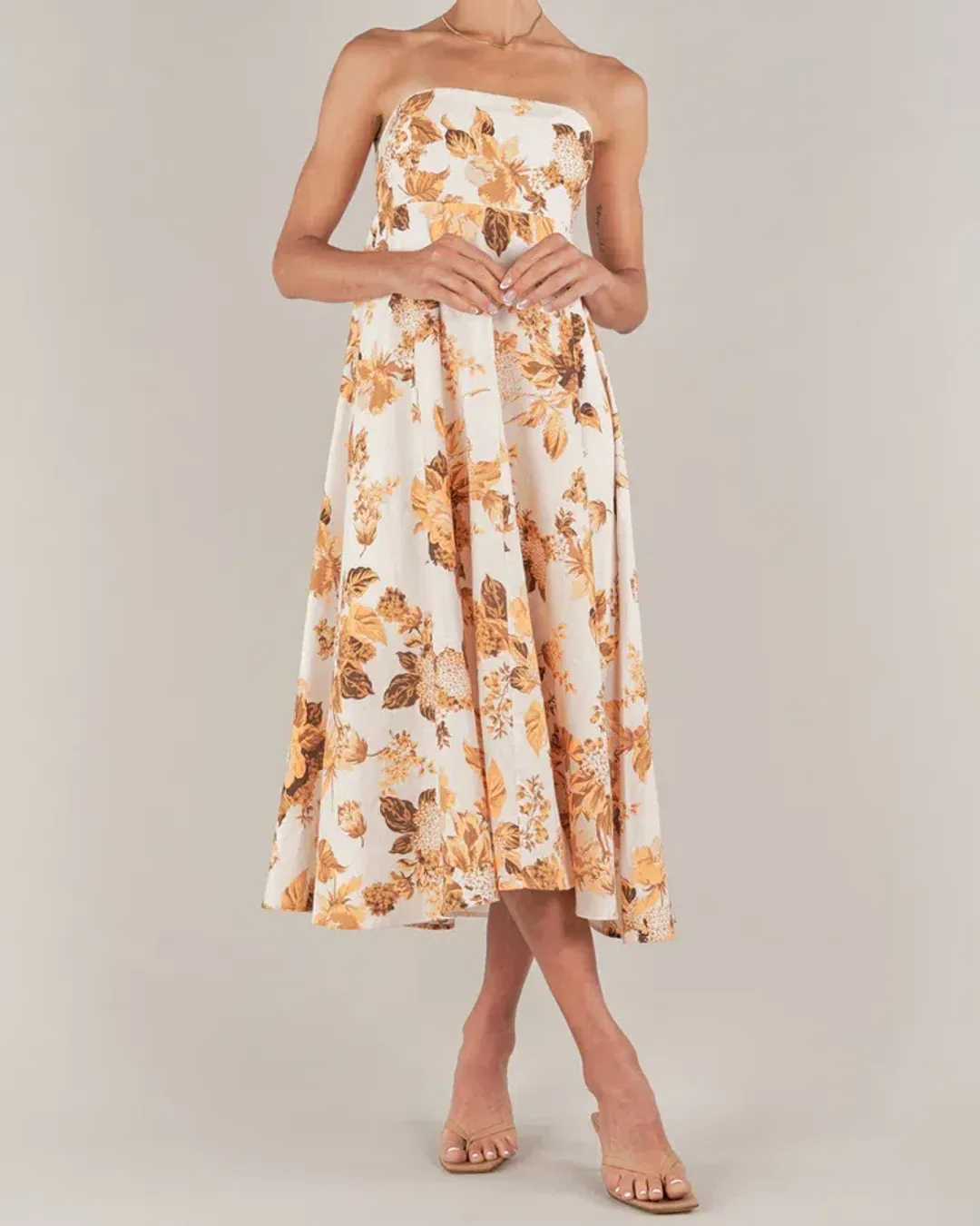 Amelius Saint Lucia Linen Maxi Dress size 6. for rent on The Volte - main image