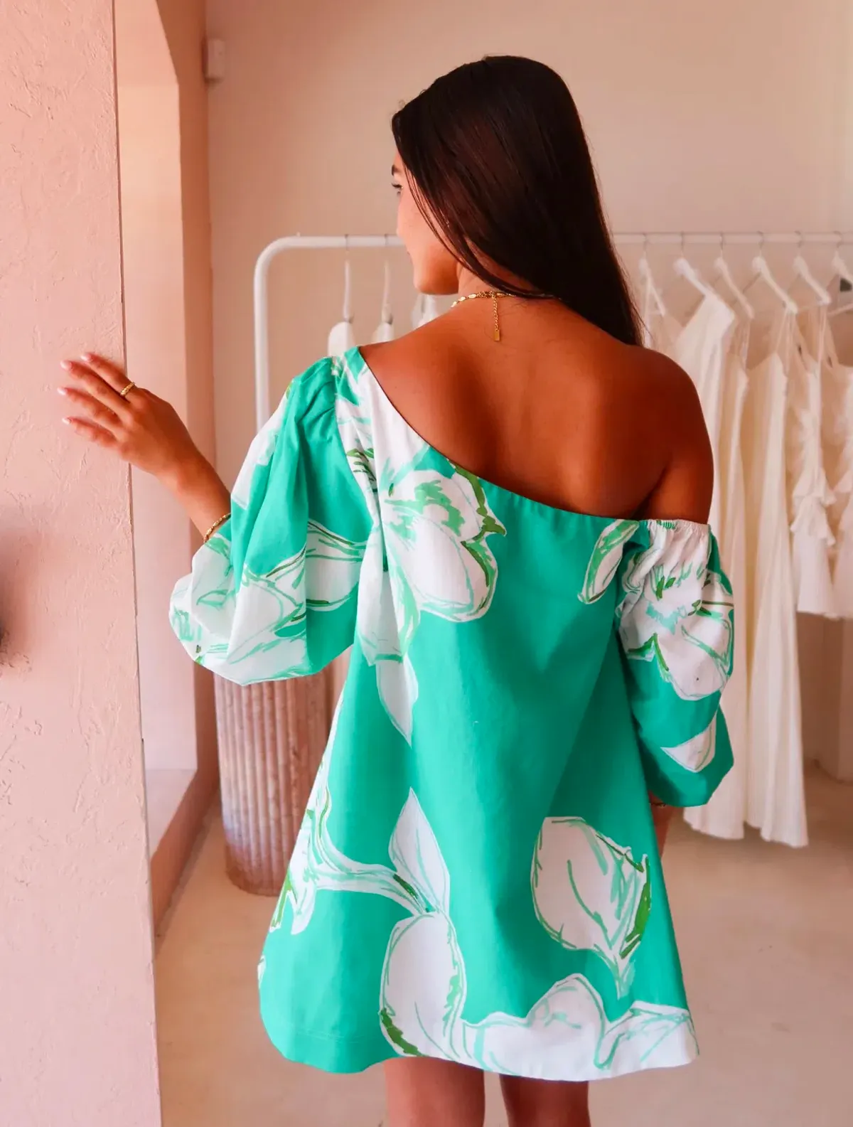 By Nicola Capri Off Shoulder Relaxed Mini Dress in Verde Fleur Size 10 - Image 2