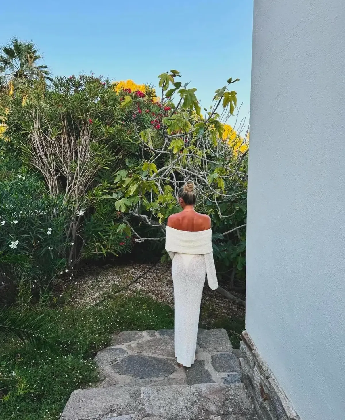 Meshki Marisol Off Shoulder Boucle Maxi Dress in Ivory Size S / AU 8 - Image 6