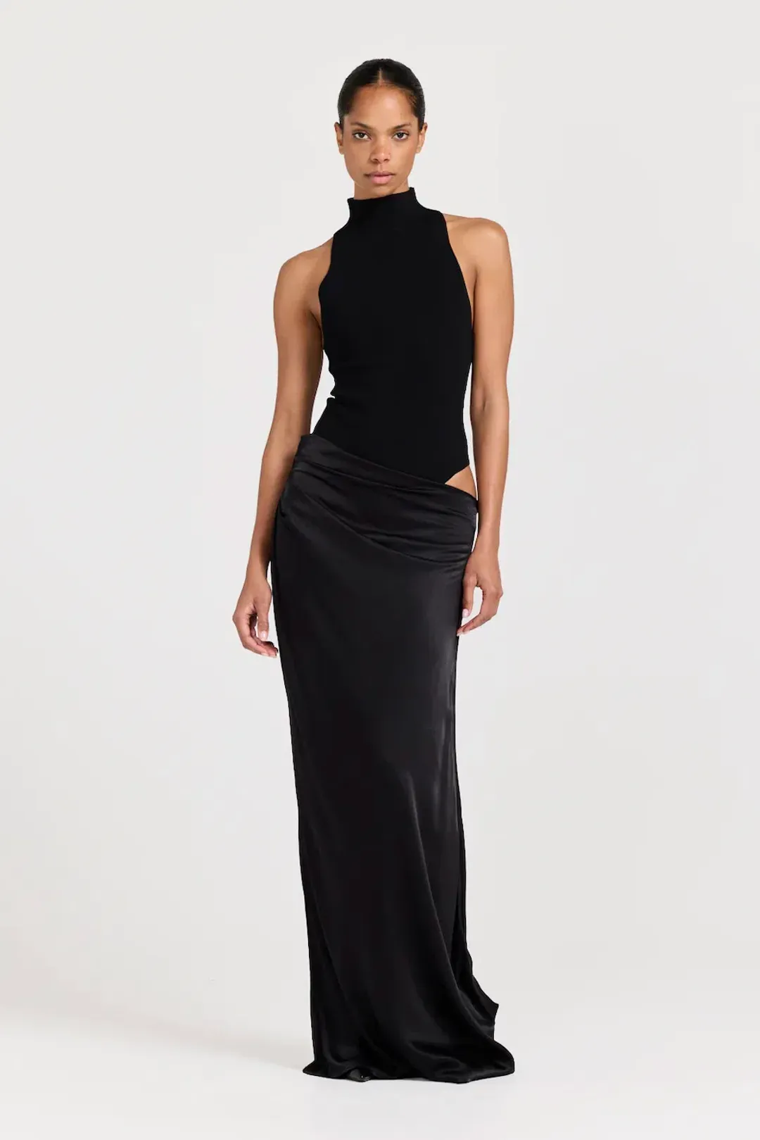 Henne Soraia Maxi Dress Black Size S / AU 8 for rent on The Volte - main image