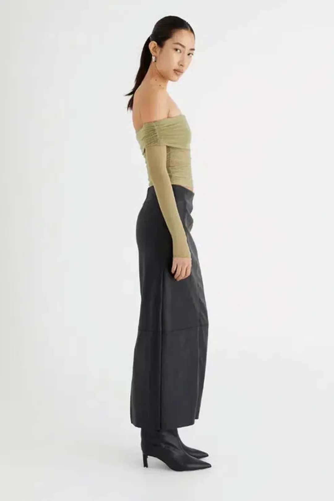 Benni Yasmin Off Shoulder Top in Pistachio Green Size S / AU 8 for rent on The Volte - main image
