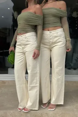 Benni Yasmin Off Shoulder Top in Pistachio Green Size S / AU 8 for rent on The Volte - image 5