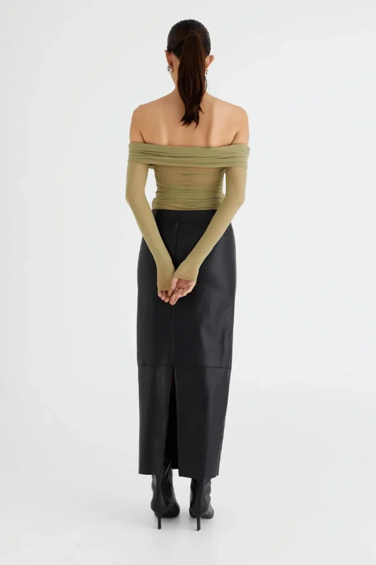 Benni Yasmin Off Shoulder Top in Pistachio Green Size S / AU 8 - Image 3