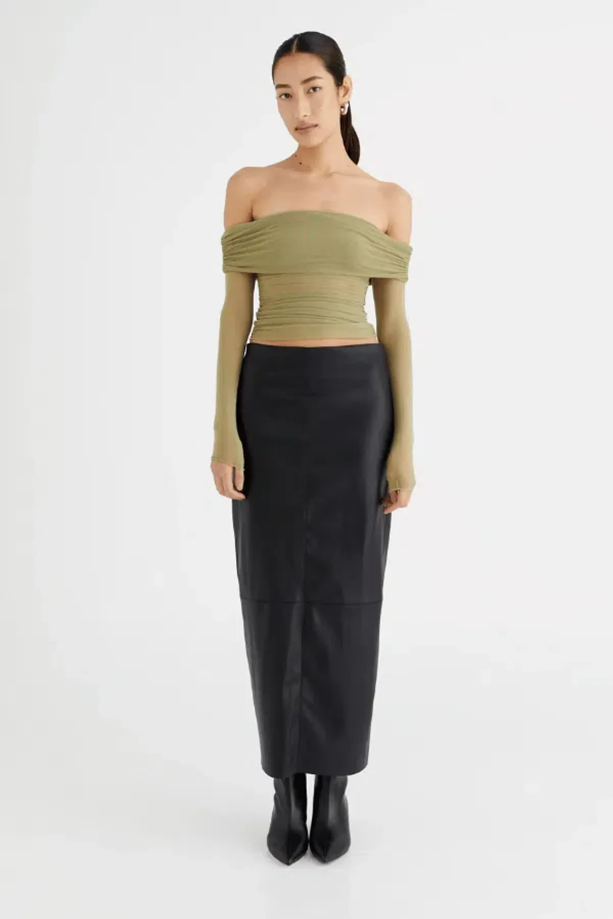 Benni Yasmin Off Shoulder Top in Pistachio Green Size S / AU 8 - Image 1