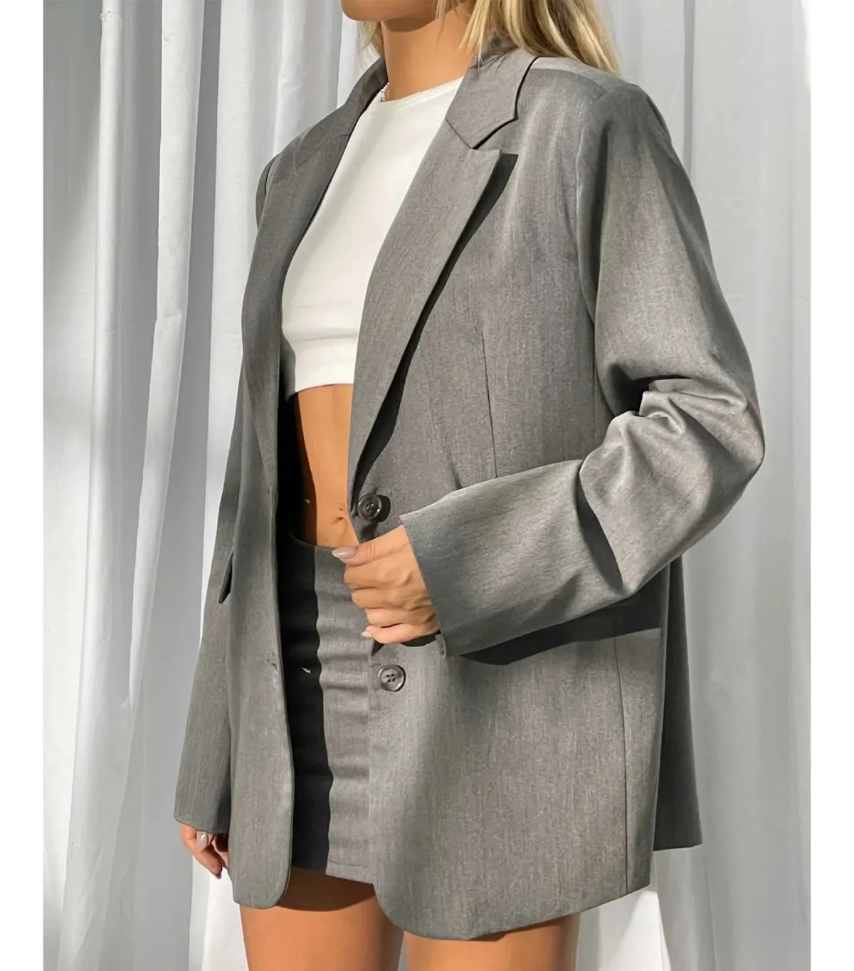 Motel Rocks Maiwa Blazer Size XS / AU 8 and Ima Mini Skirt Size M / AU 12 Set in Charcoal - Image 2