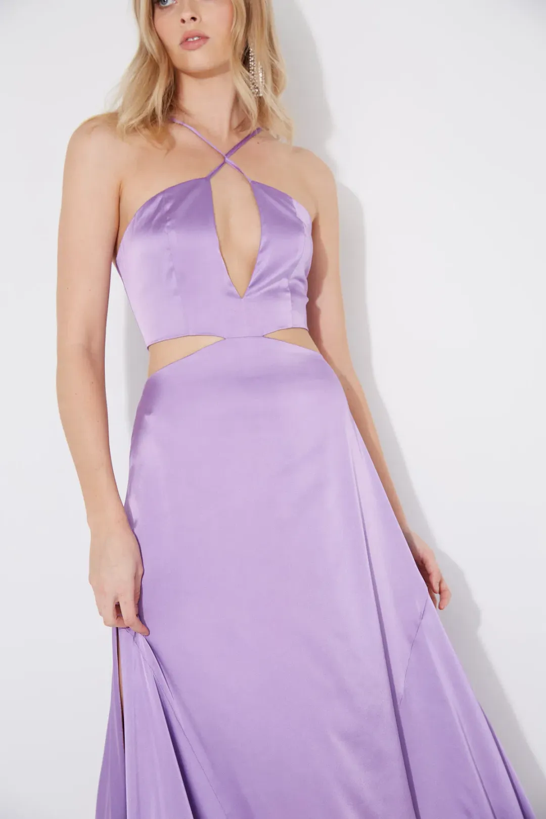 Sonya Moda Zena Maxi Gown Lilac Purple Size 6 for rent on The Volte - main image