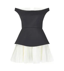 Odd Muse Exclusive Muse No. 1 Black Size XL / AU 14 for rent on The Volte - image 4