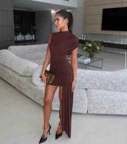 De La Vali Ravenna Mini Brown Size AU 6 for rent on The Volte - image 1