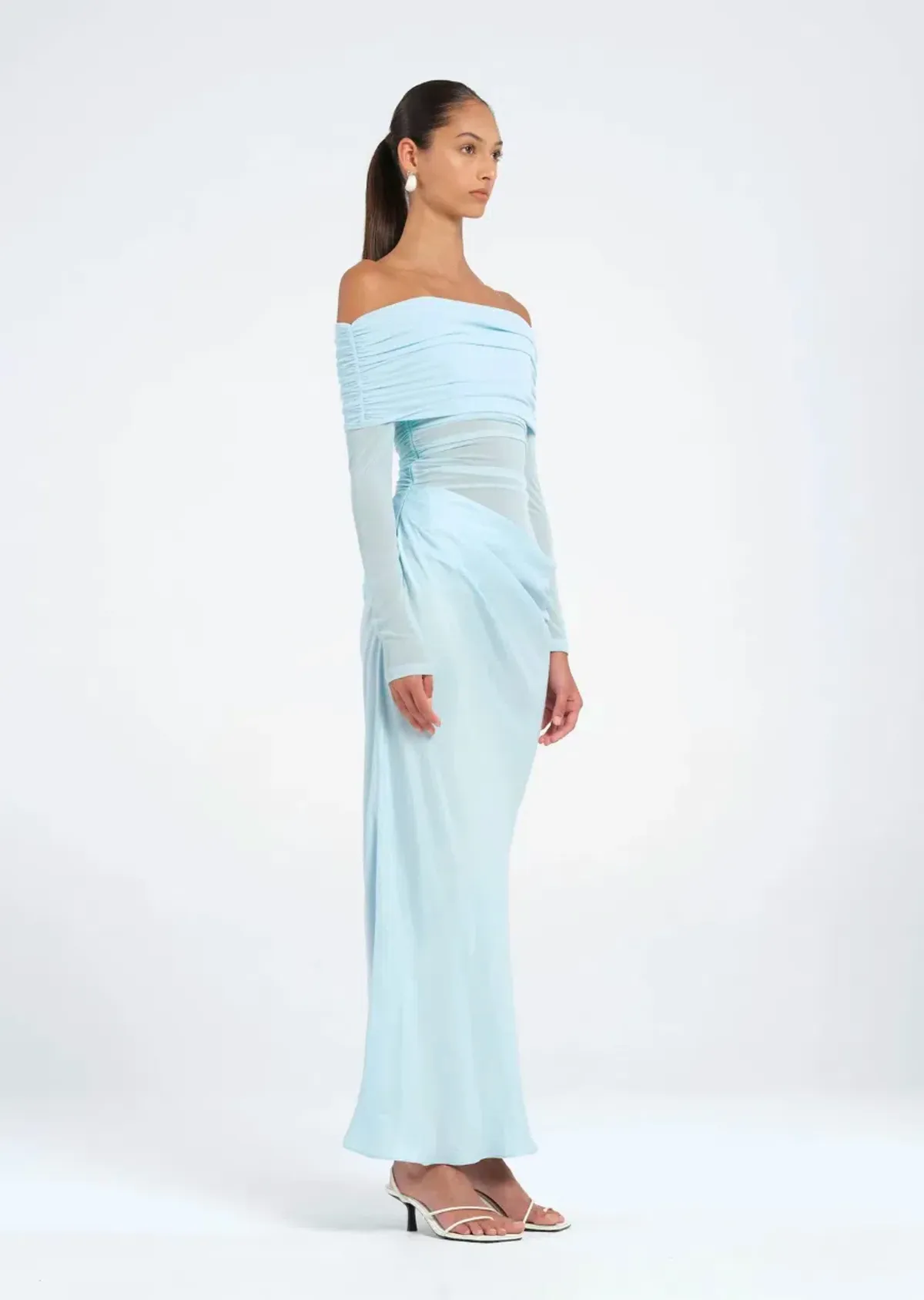 Yasmin Off-Shoulder Maxi Dress size 8 - Image 2