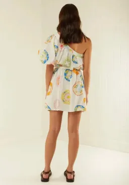 Palm Noosa Lotus Mini Size 6 for rent on The Volte - image 5