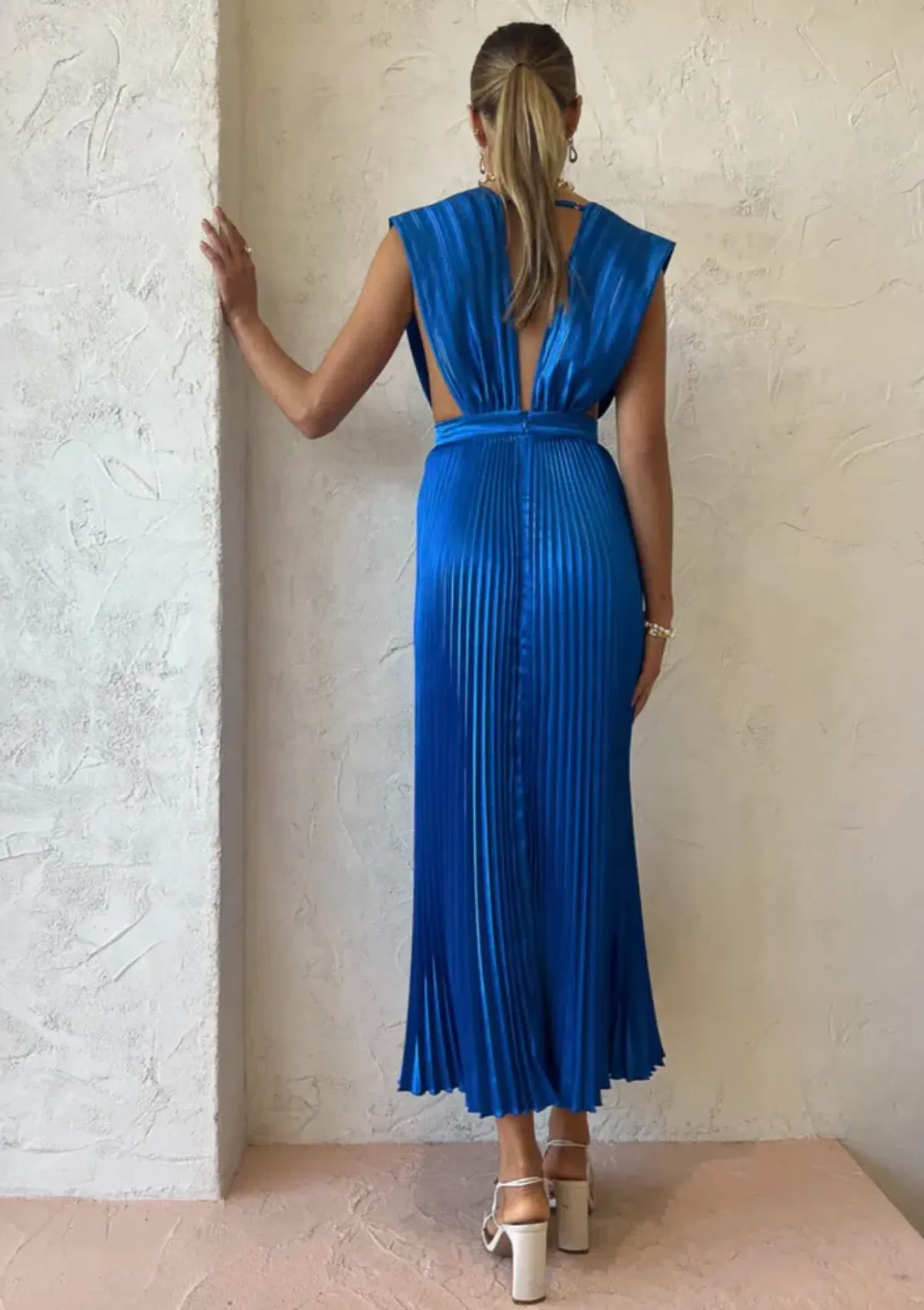 L'idee Gala Gown Moroccan Size 8 - Image 3