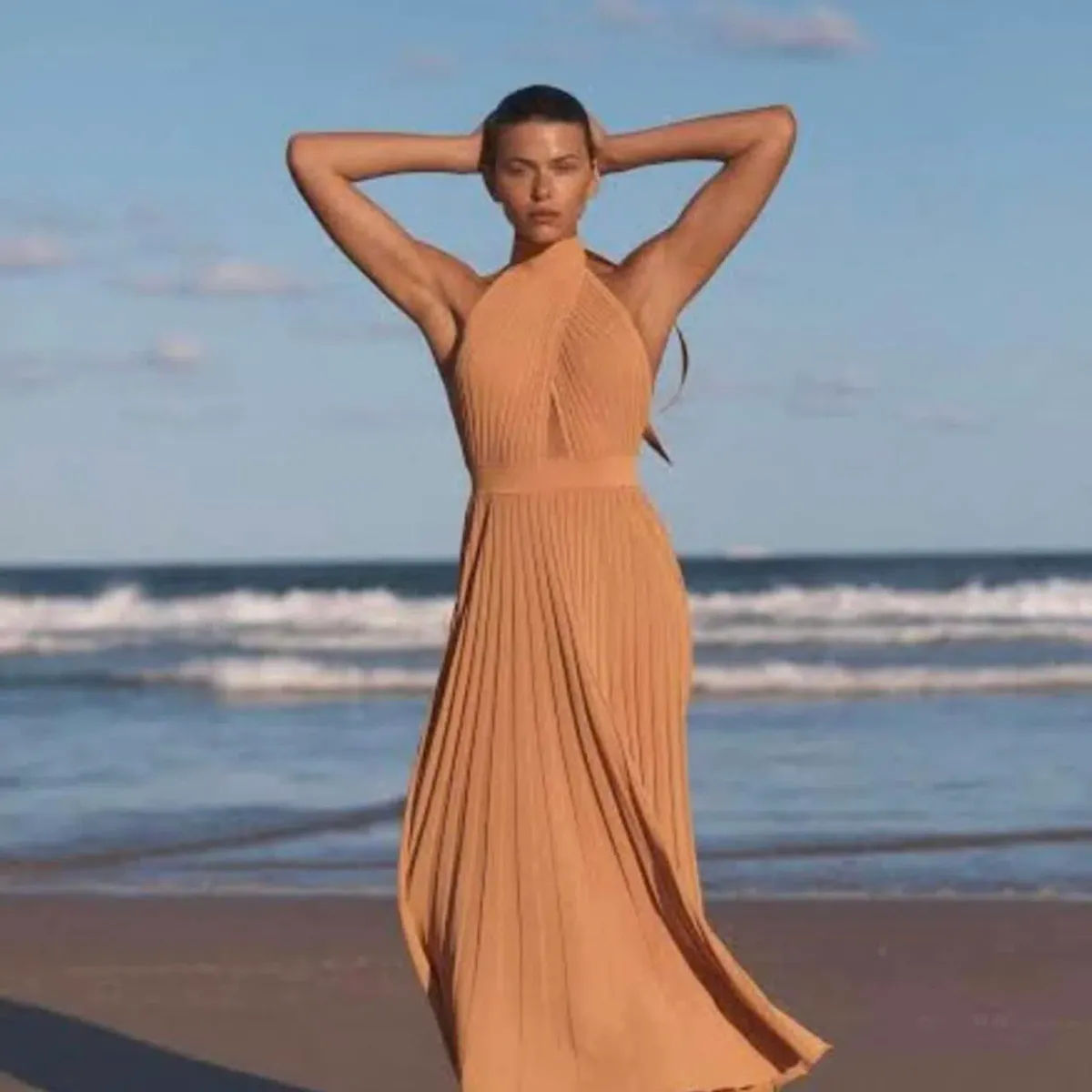 Scanlan Theodore Orange Crepe Knit Pleated Dress Size 10 - Image 1