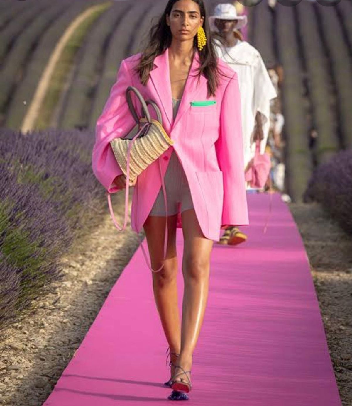 Jacquemus oversized blazer/dress - Image 5