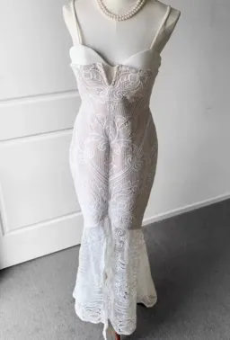 Sheike Lunar Lace Maxi Ivory Size 16 for rent on The Volte - image 5