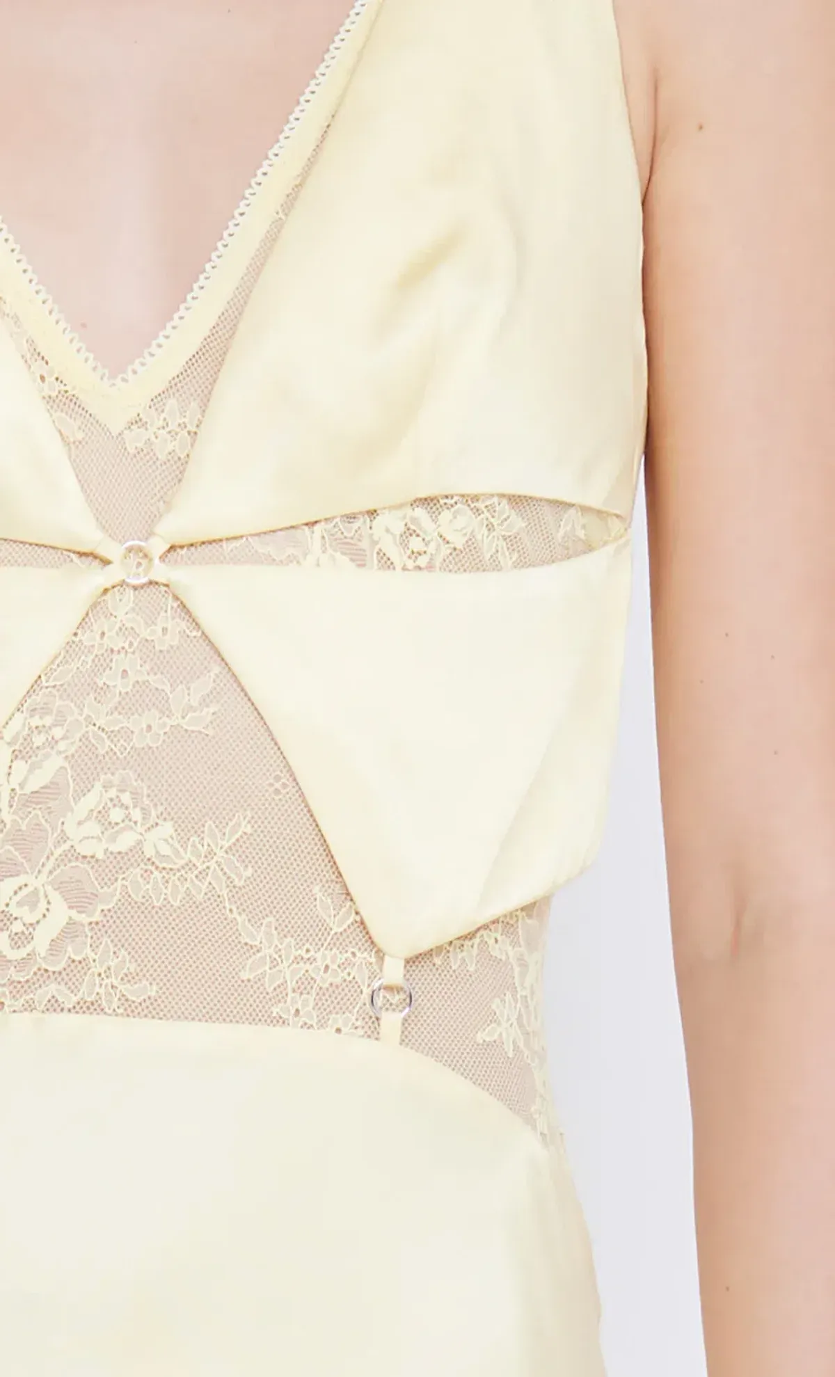 Bec & Bridge Juliette V Neck Maxi Dress Butter Yellow Size AU 10 - Image 4