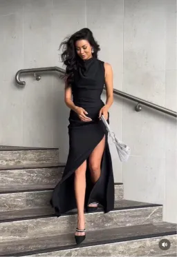 Sheike Venus Maxi Dress Black Size 16 for rent on The Volte - image 1