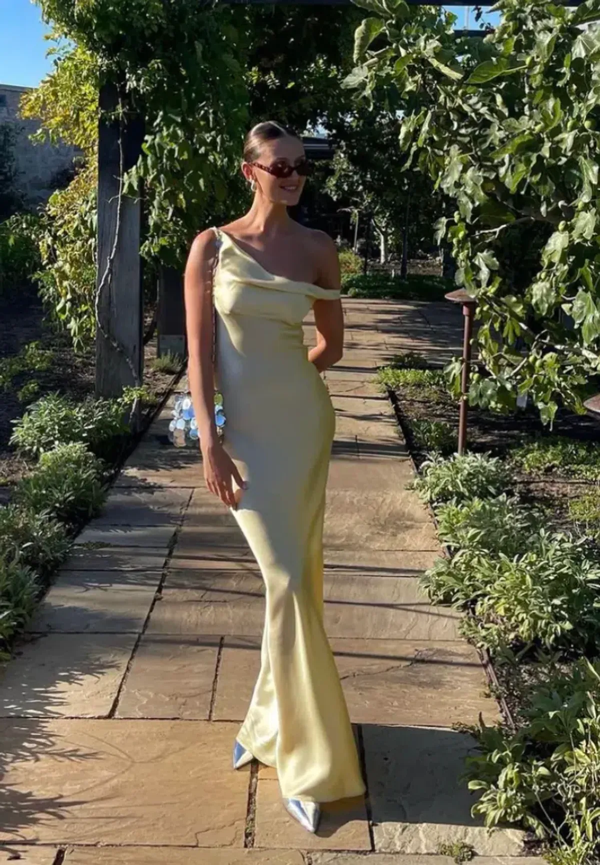 Natalie Rolt Monika Gown Butter Yellow Size 10 - Image 3