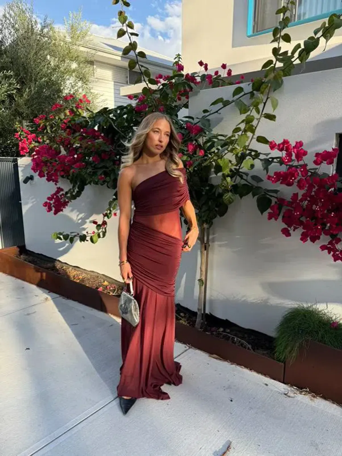 MESHKI Dallas One Shoulder Burgundy Size 8 - Image 5