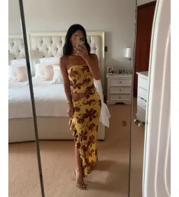 Benni Bindi Maxi Dress in Butter Floral Size AU 10 for rent on The Volte - image 5