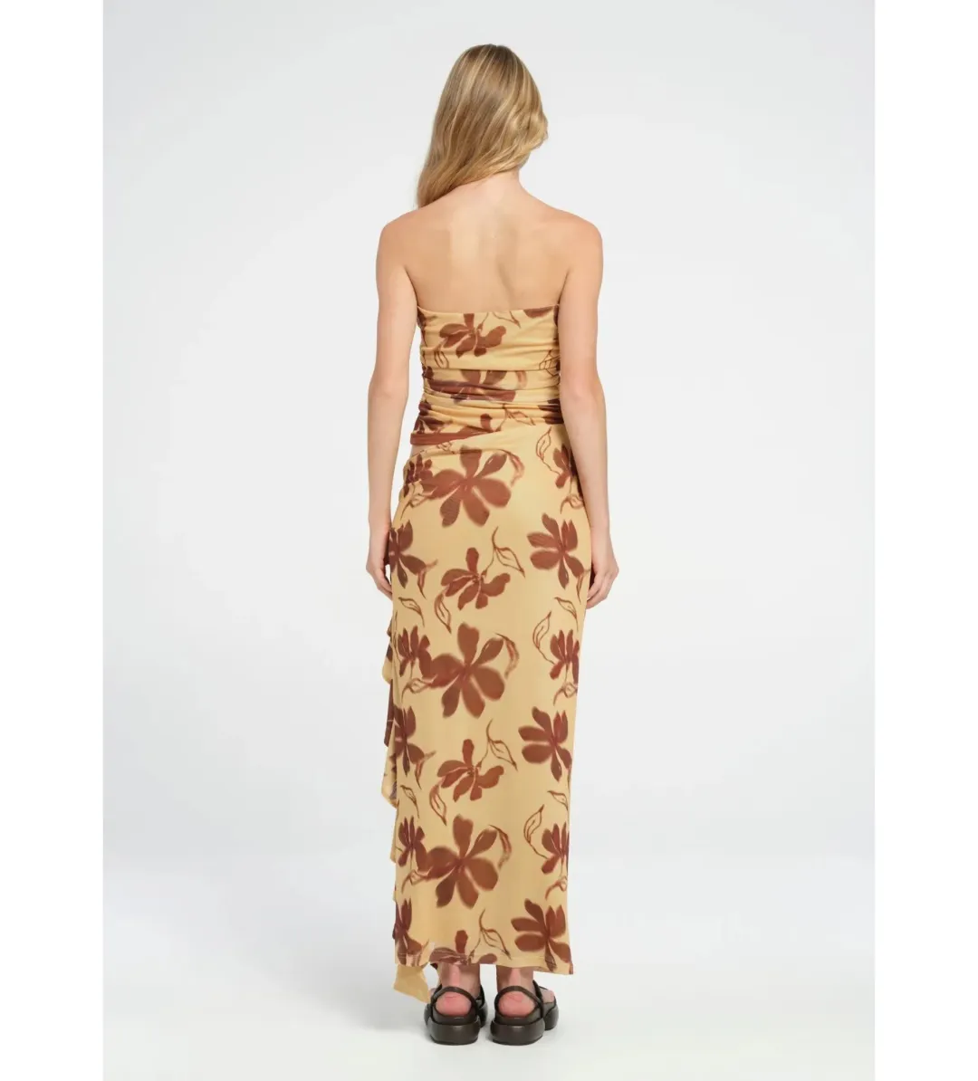 Benni Bindi Maxi Dress in Butter Floral Size AU 10 for rent on The Volte - main image