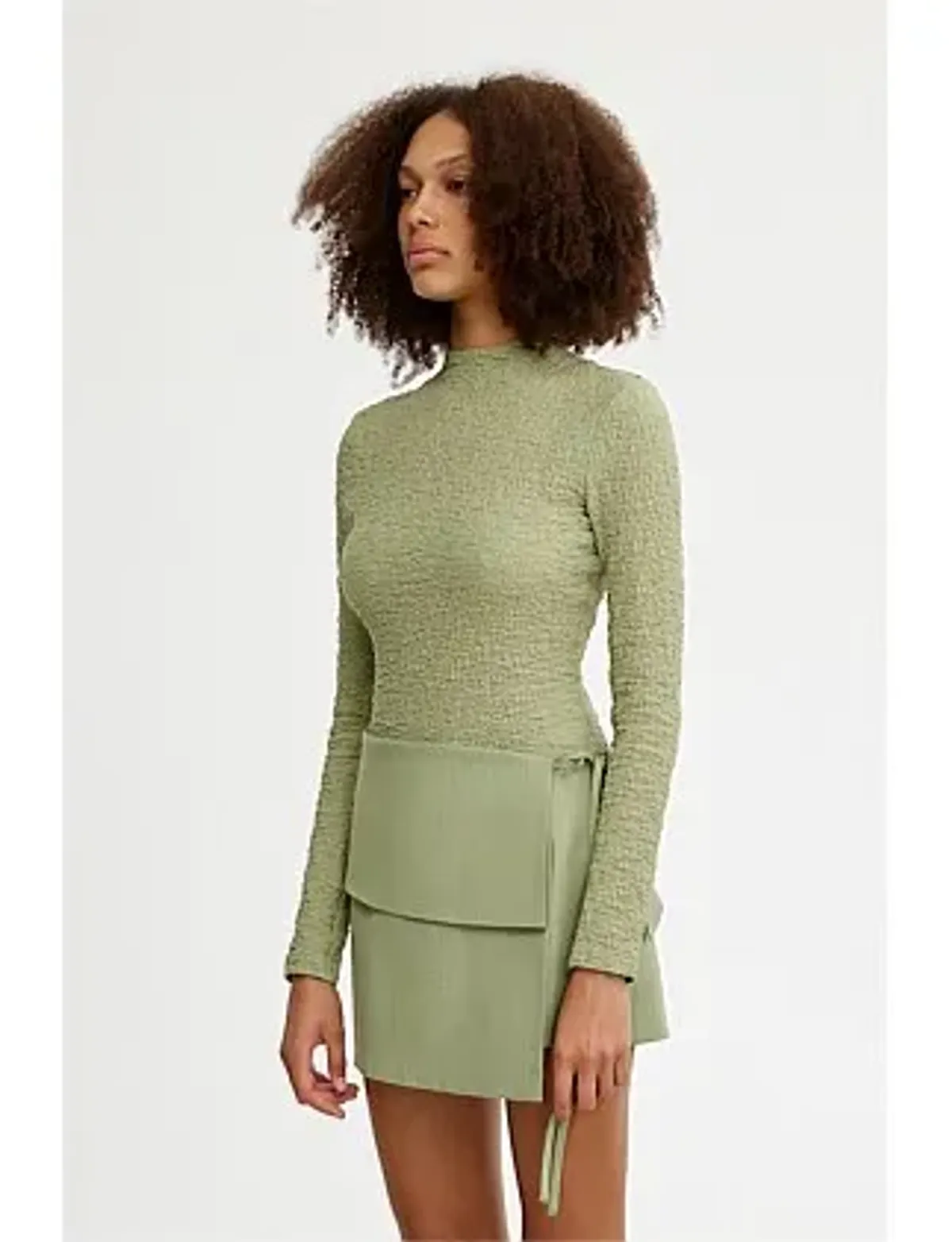 Significant Other Brielle Top in Green Size AU 8 - Image 2