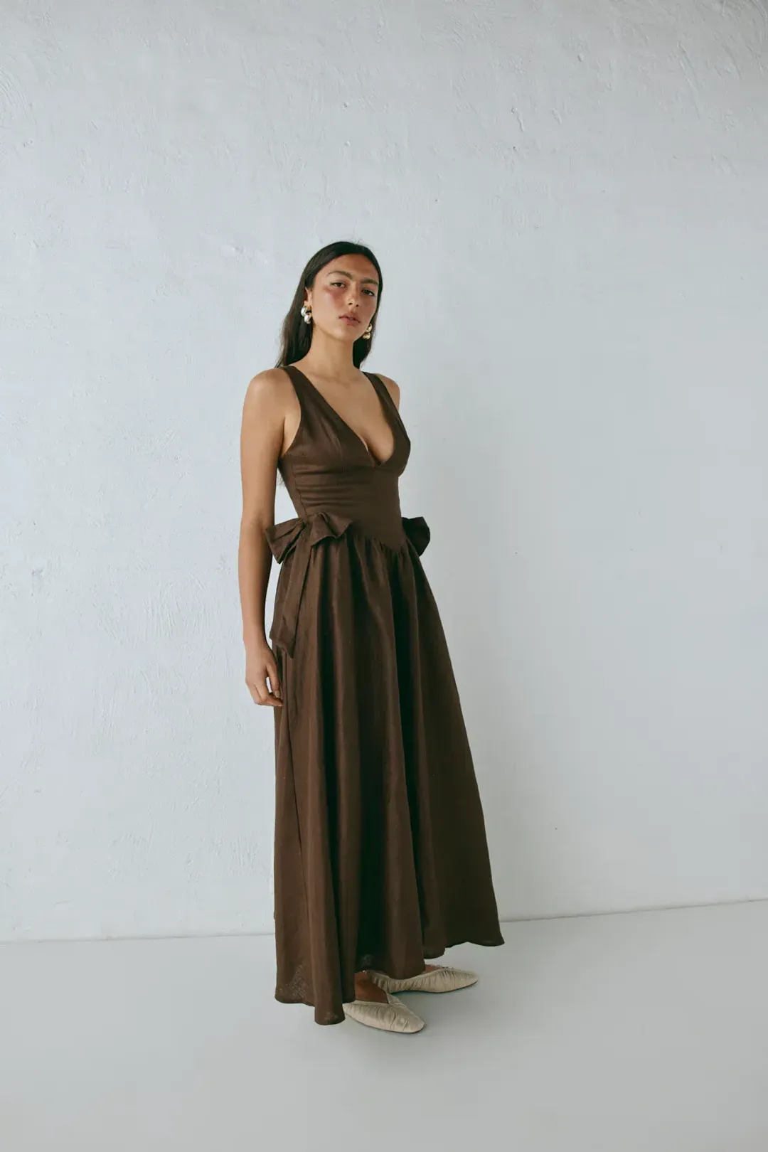 Vrg Grl Daphne Linen Midi Dress Chocolate Size 10-12 for rent on The Volte - main image