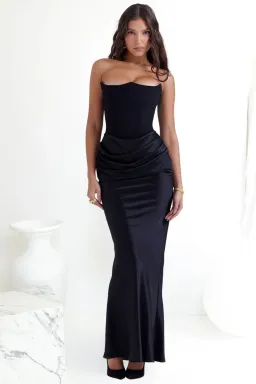 House Of Cb Persephone Dress Black Size 10 for rent on The Volte - image 1