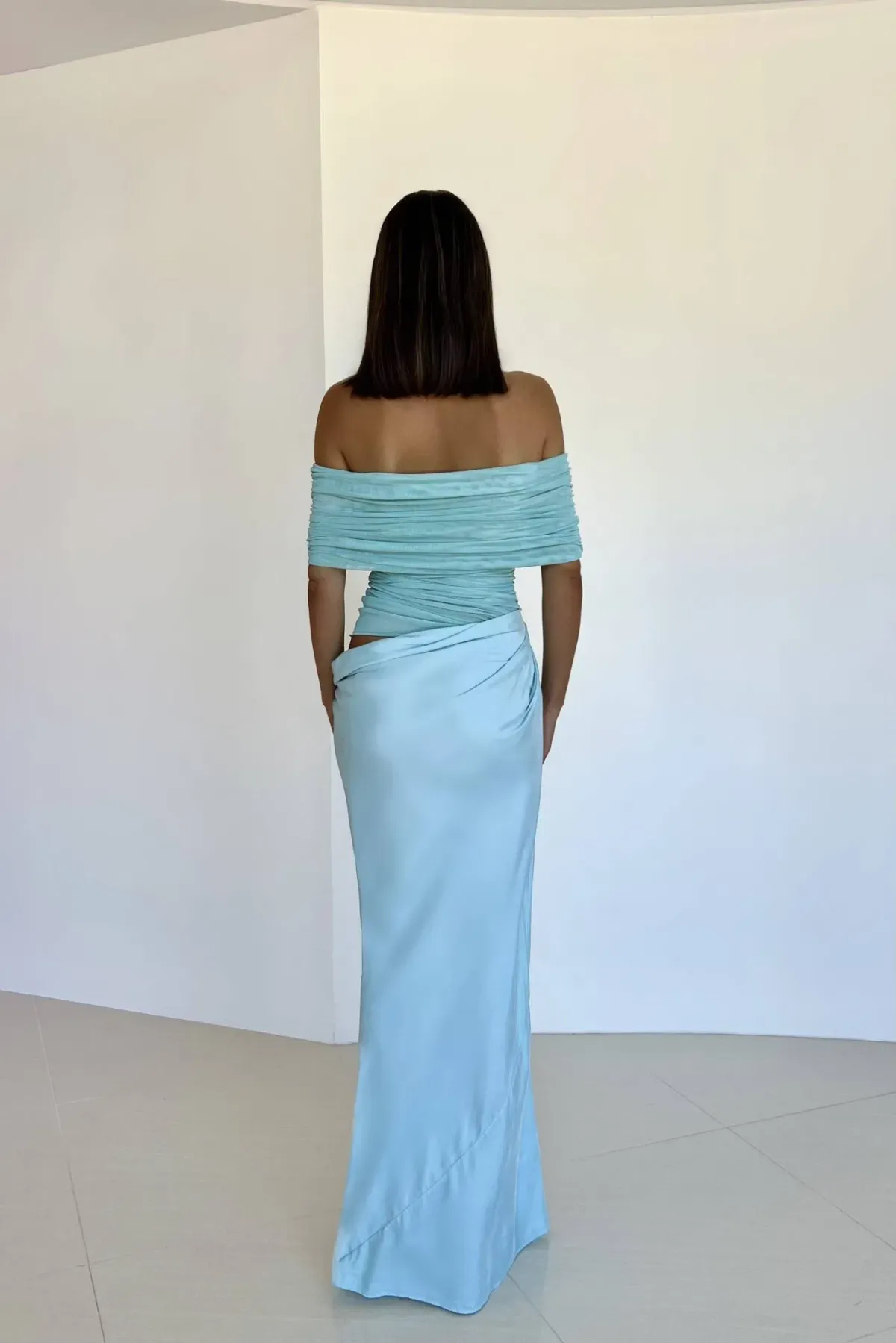 Benni Nico Off Shoulder Maxi Blue Size 10 - Image 3