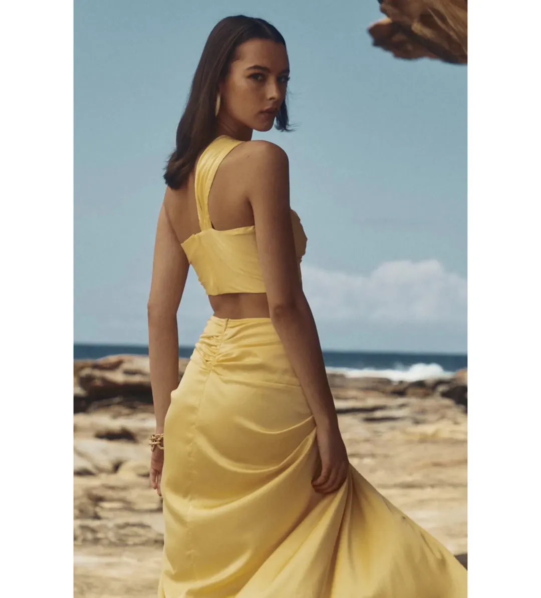 Sonya Moda Petra Set Marigold Size AU 8 for rent on The Volte - main image