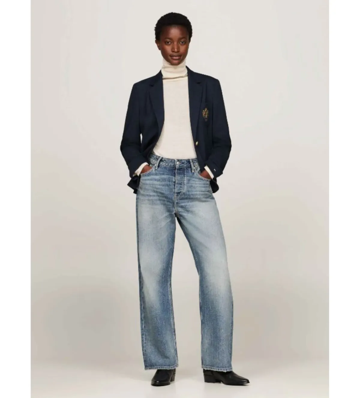 Tommy Hilfiger Pocket Embroidery Slim Fit Blazer Desert Sky Size AU 16 - Image 1