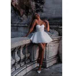 Rosie Etienne Emmelie Dress White Size XS / AU 6 for rent on The Volte - image 1