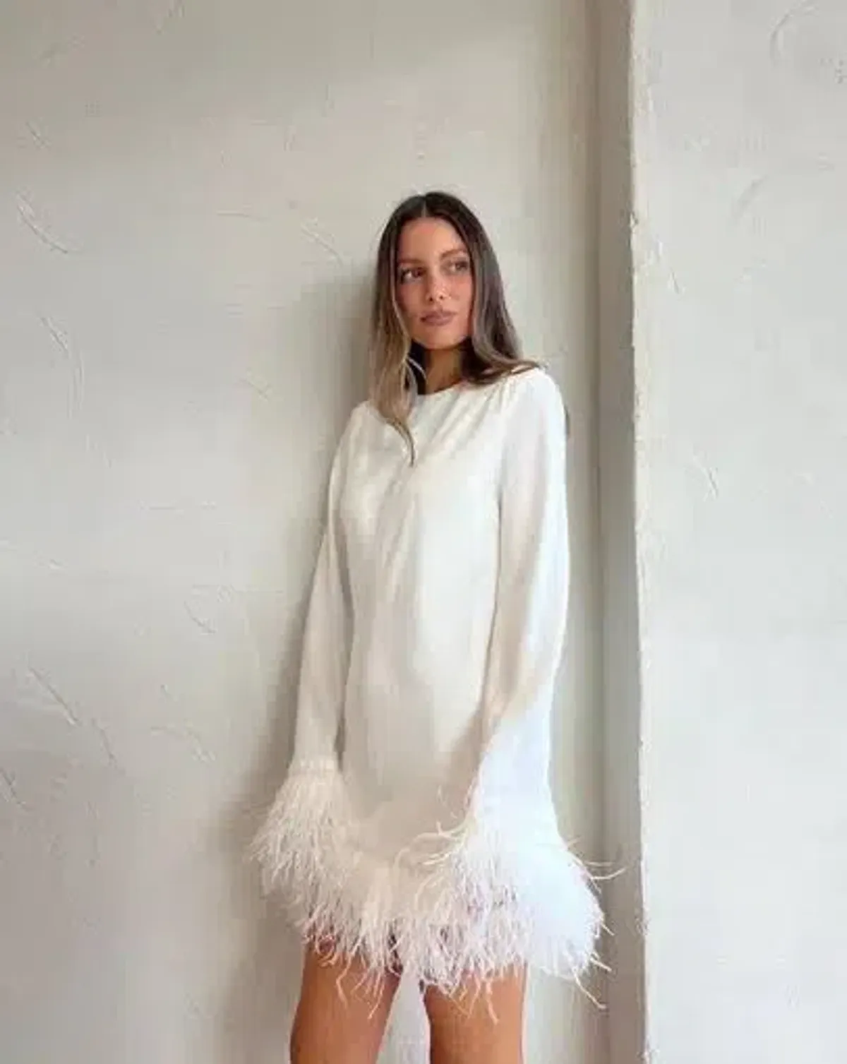 By Johnny Nicola Feather Trimmed Mini Dress Ivory White Size Small/ AU 8 - Image 3