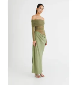 Benni Yasmin Off Shoulder Maxi in Pistachio Size 12 for rent on The Volte - image 2