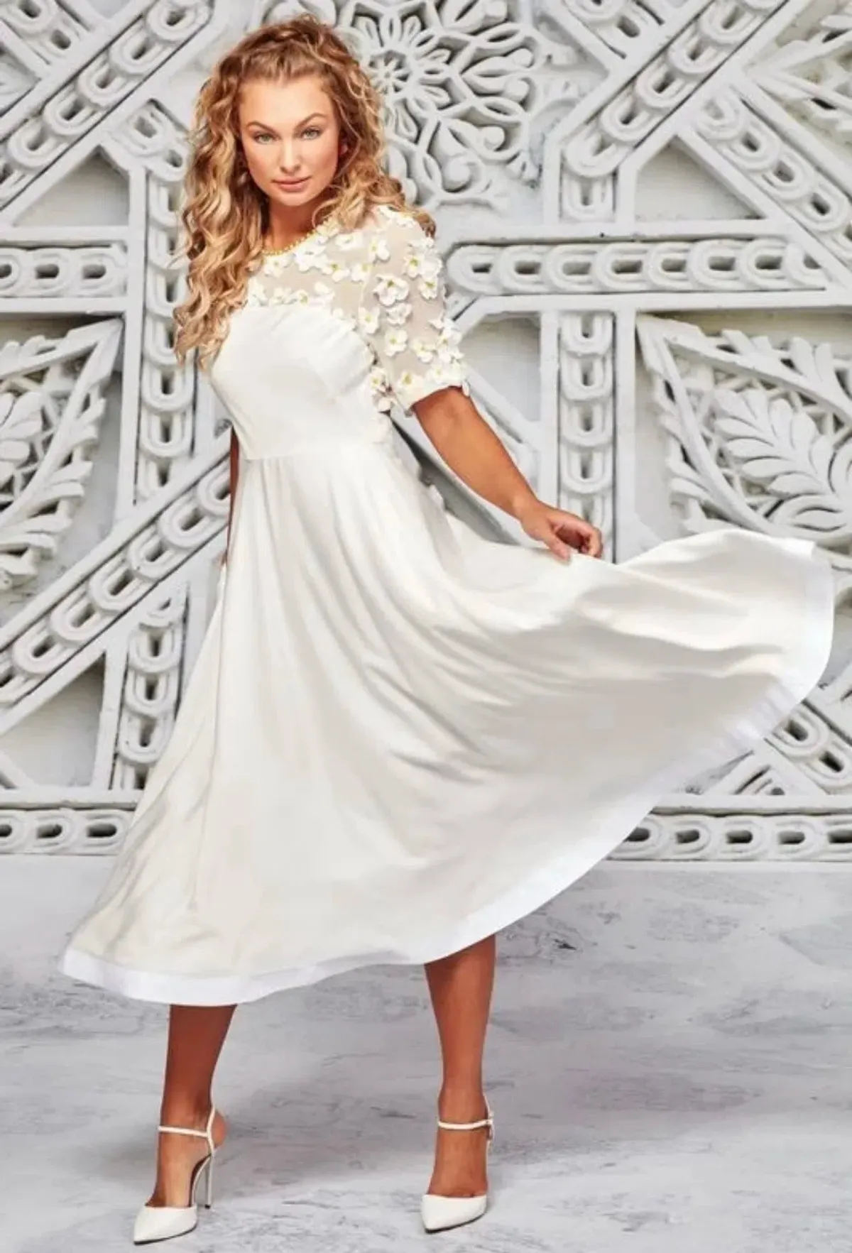 Trelise Cooper White Dance With Somebody Dress Size 8 - Image 1