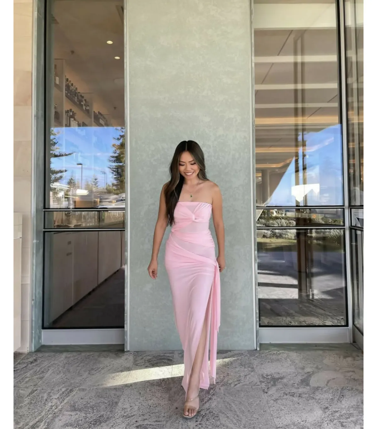 Natalie Rolt Miranda Gown Blossom Pink Size 1 / AU 8 - Image 2