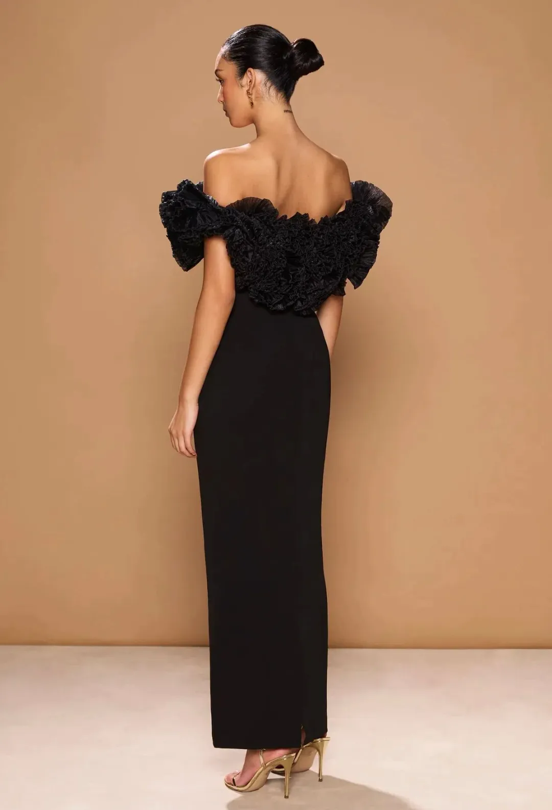 Sonya Moda Sorrento Gown Dress Black Size 8 for rent on The Volte - main image
