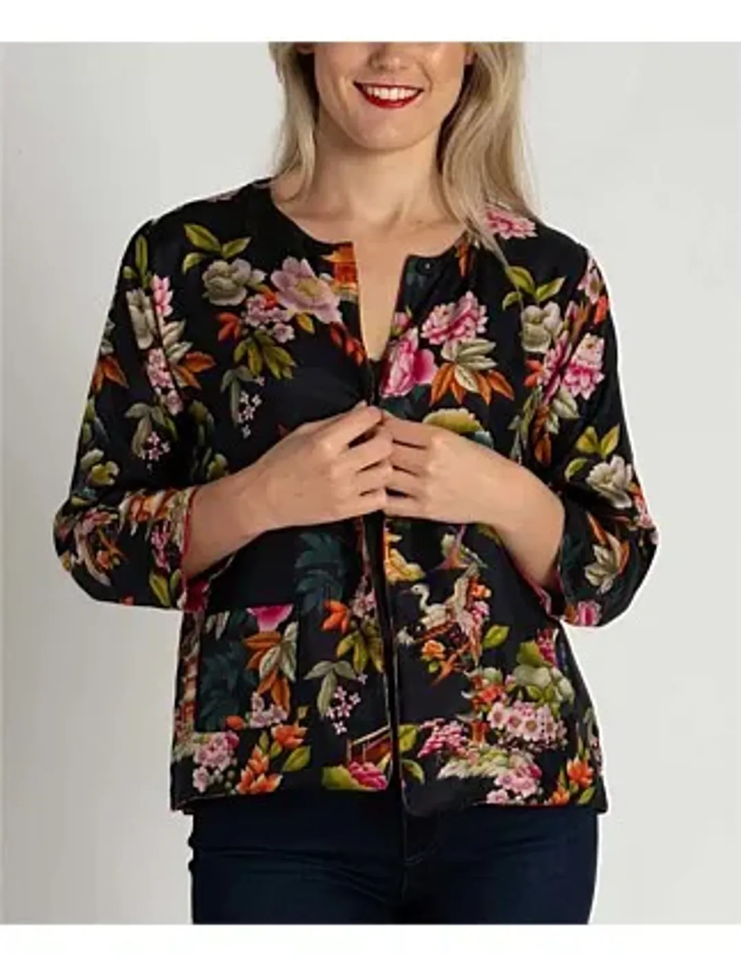 Johnny Was Ruby Jacket - Ryuu Vintage Size 12/L for rent on The Volte - main image