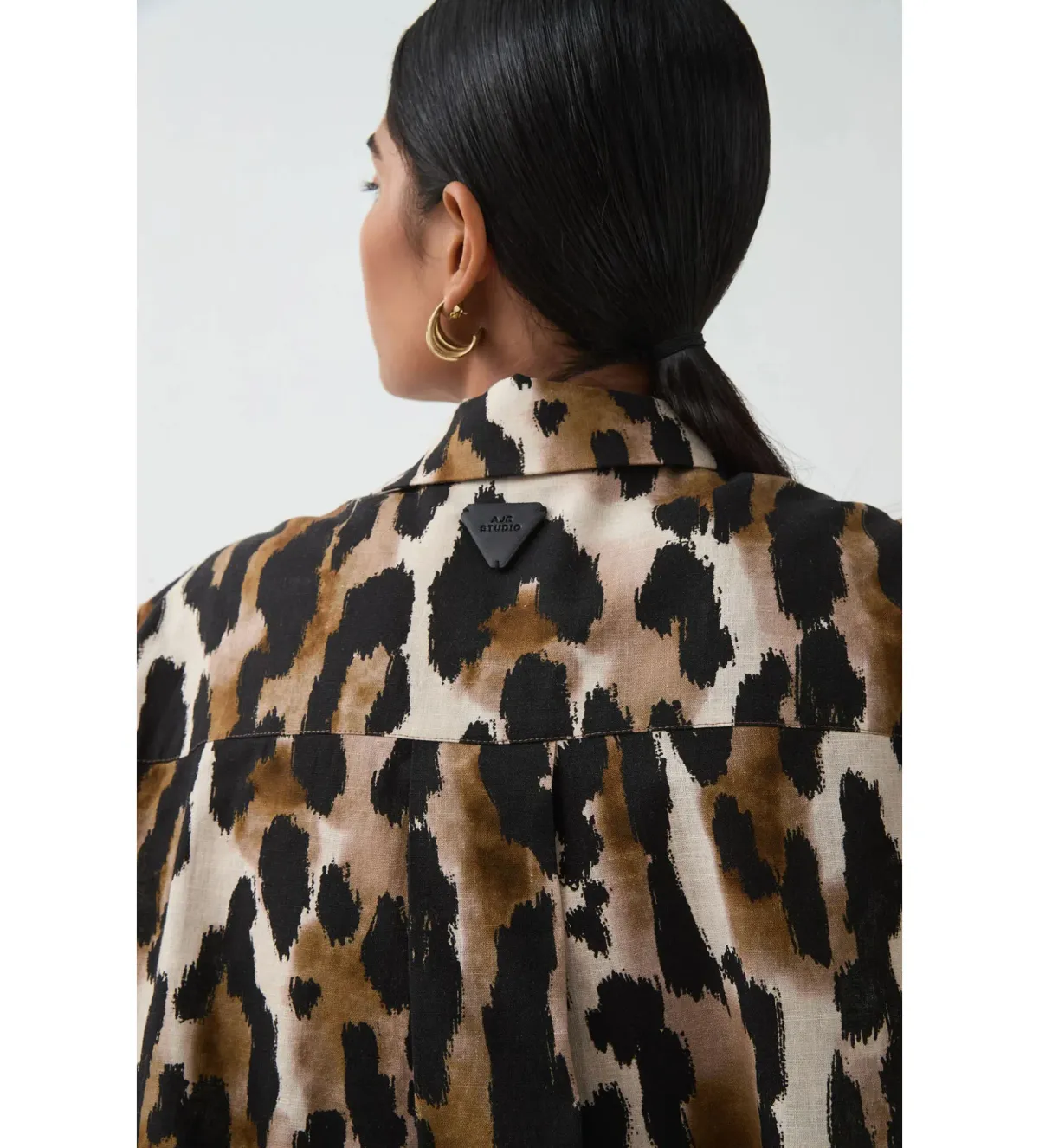 Aje Airlie Short Sleeve Shirt Animal Print Size 8 - Image 3