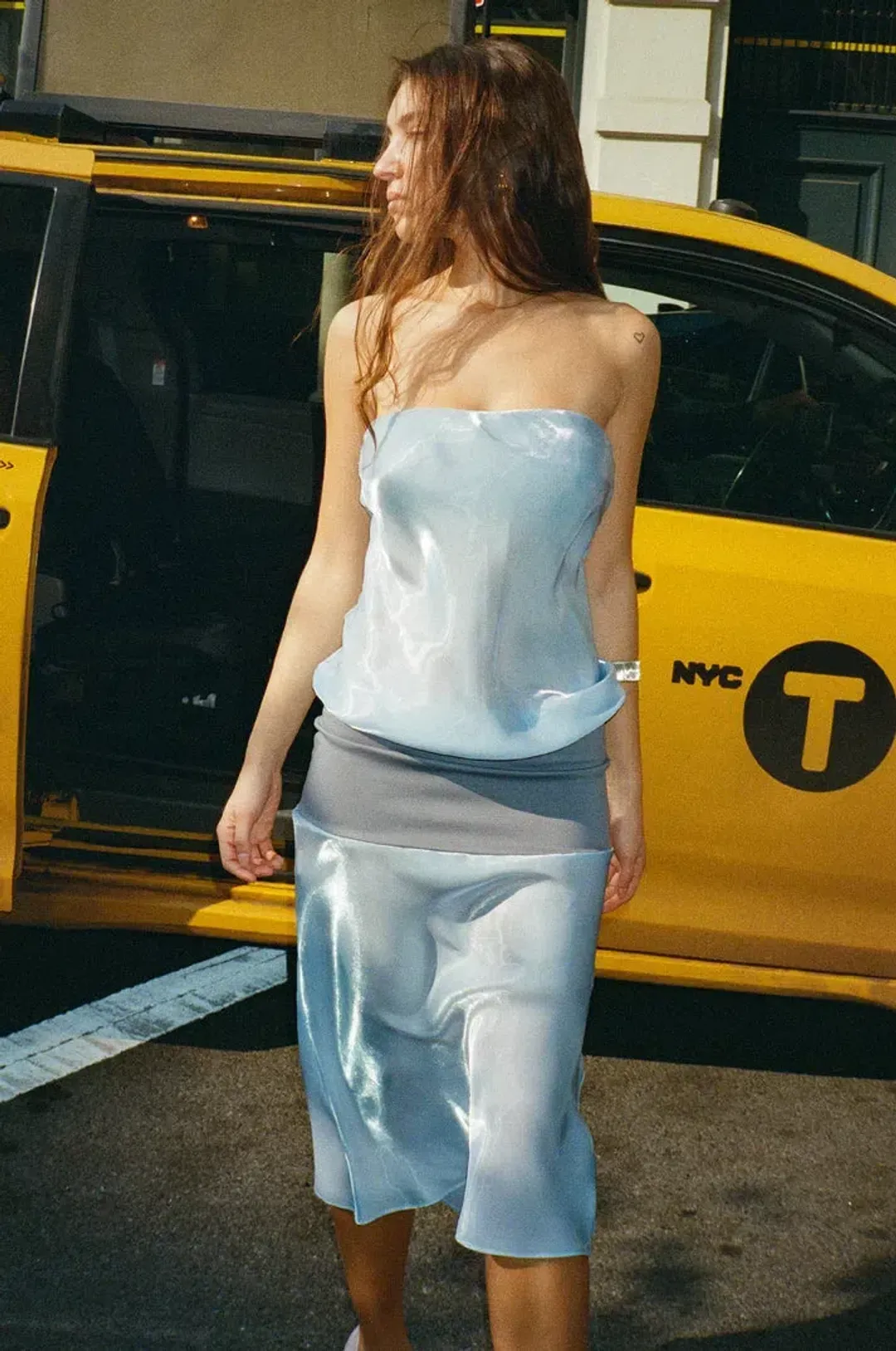 Mode Mischief Melt Panel Midi Dress Jellyfish Size 8 for rent on The Volte - main image