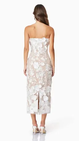 Elliatt Helena Dress Midi White Size AU 12 for rent on The Volte - image 3