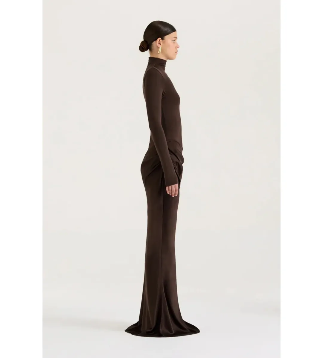 Henne Soraia Long Sleeve Maxi Dress Chocolate Size S AU 8 for rent on The Volte - main image