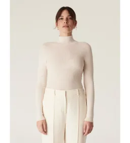 Cable Superfine Merino Turtle Neck in Ecru Size for rent on The Volte - image 3