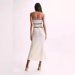 Strapless Knit Midi Dress With bow in Cream Size 12/L for rent on The Volte - image 3