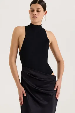 Henne Soraia Maxi Dress Black Size 8 for rent on The Volte - image 3