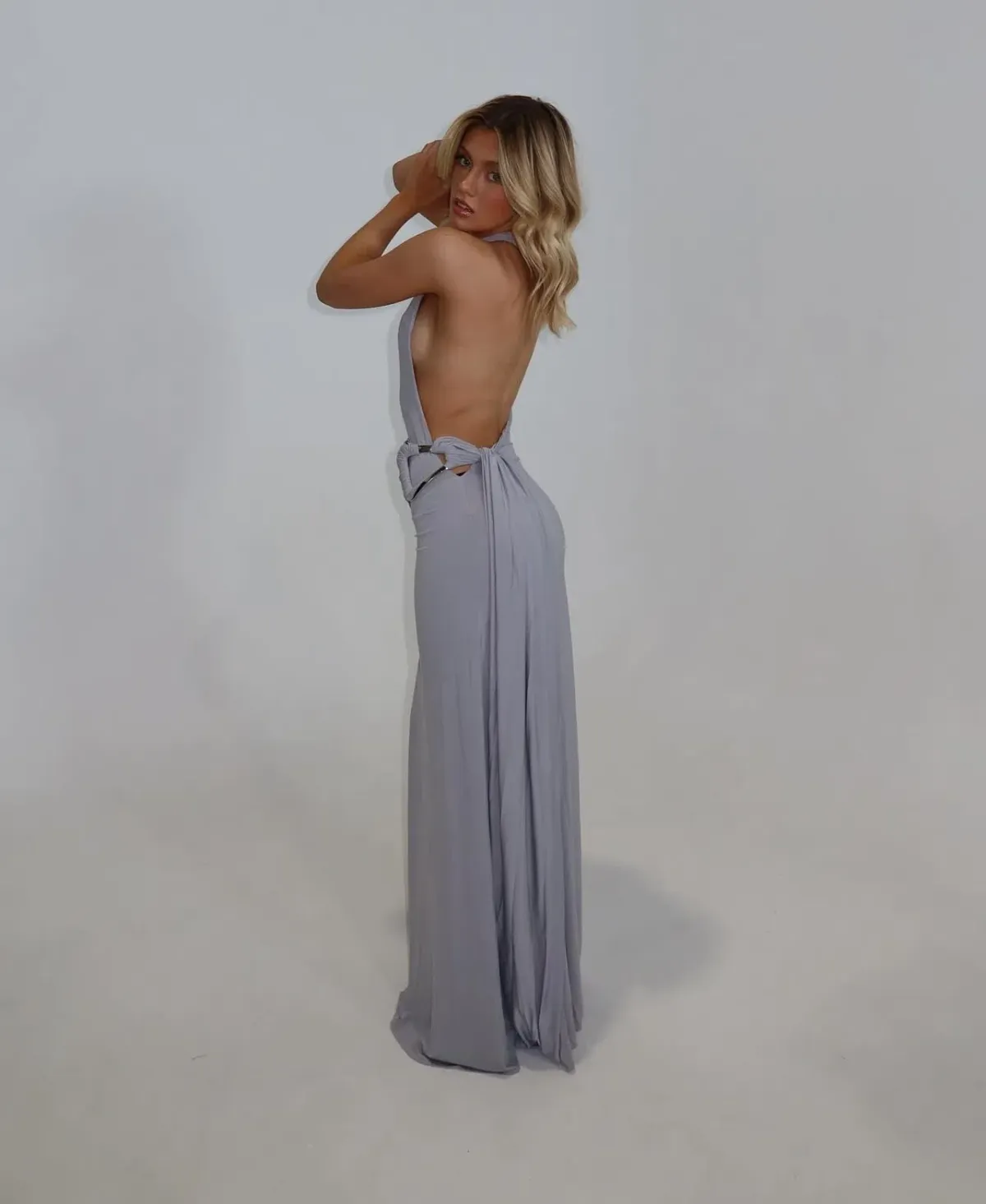 Ance Gria Gaia Gown in Silver Grey Size 6/8 - Image 4