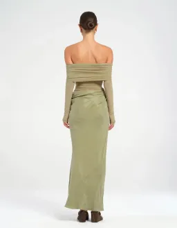 BENNI Yasmin Off-Shoulder Midi Dress Green Size 10 for rent on The Volte - image 3